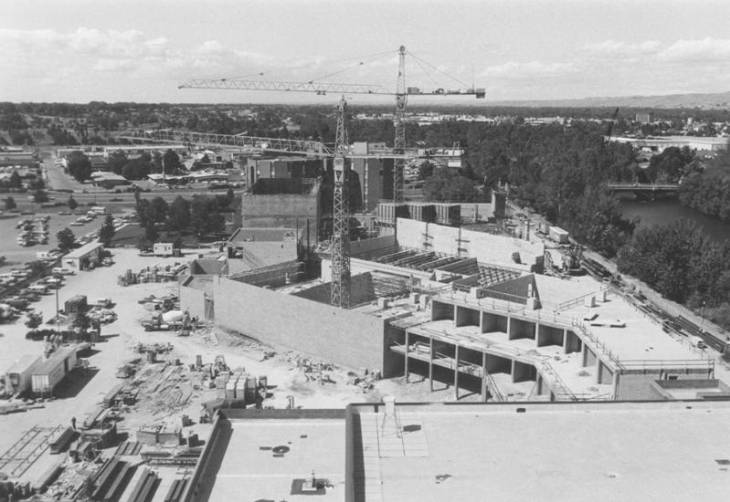 1980s Morrison Center construction