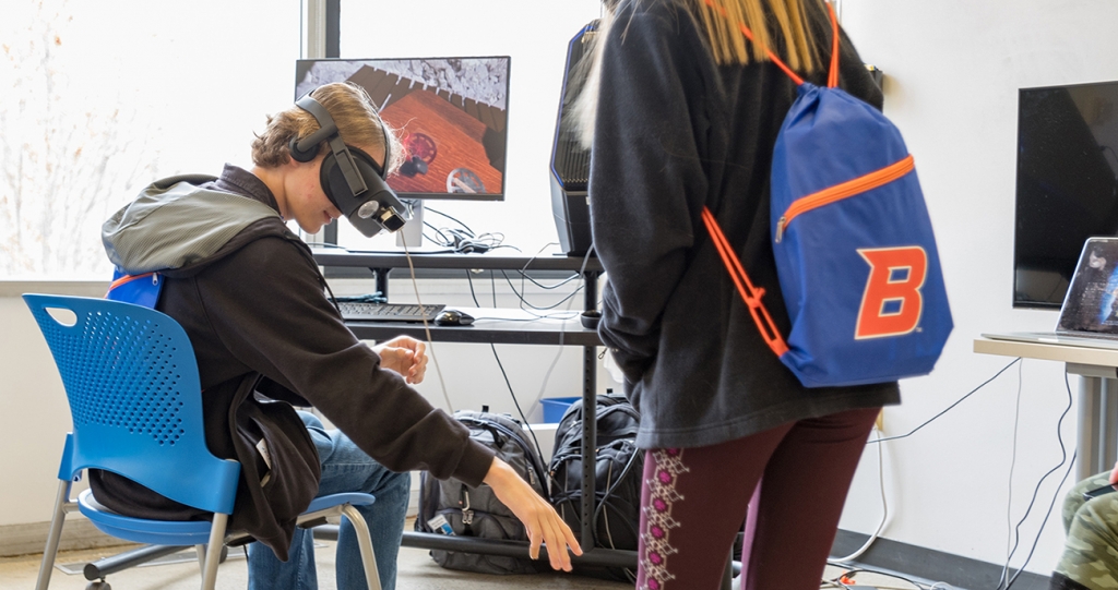 Students using VR Technology