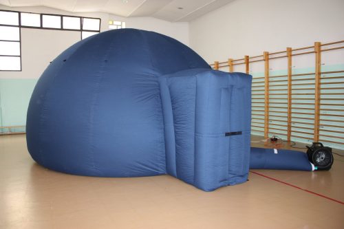Portable planetarium