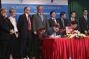 Boise State and National Economic University of Vietnam sign partnership agreement