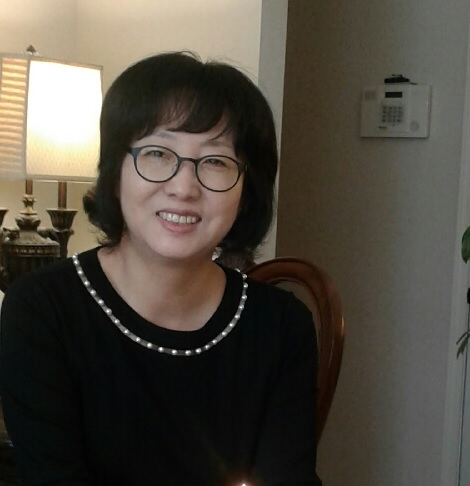Kyungsuk Lee