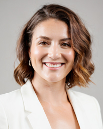 Profile photos of Janelle Woolf, Student Success Coach