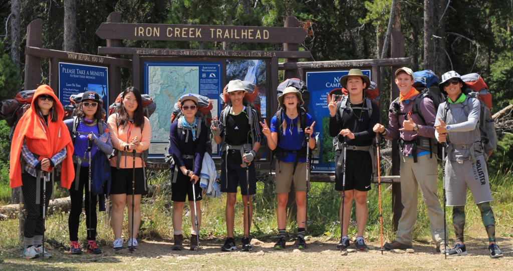 Overnight hiking group with all their gear