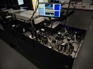 MCMR 132 - Two-dimensional electronic spectrometer