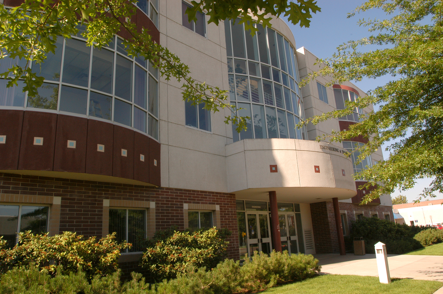 Exterior of the Ruch Engineering building