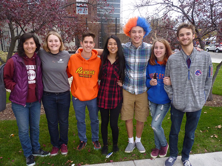 Students on Boise State campus
